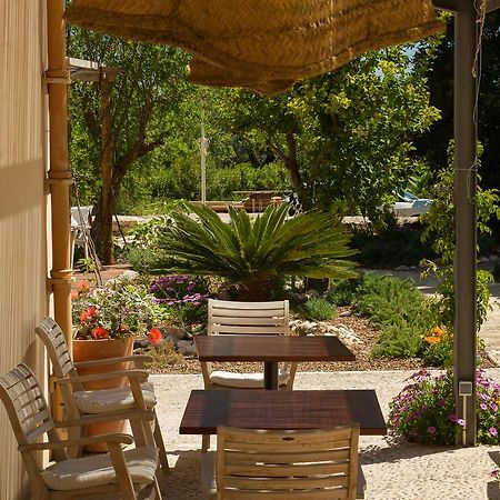 Home Hotel The Pink Pepper Tree Lloseta Exterior foto